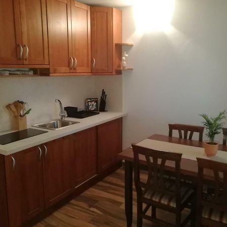 Apartment Brne Постойна Екстериор снимка